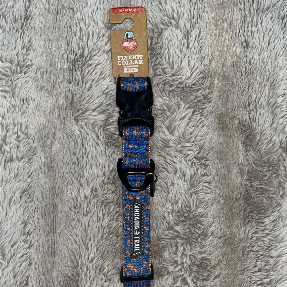 Arcadia Trail Blue and Orange Flyknit Dog Collar size M